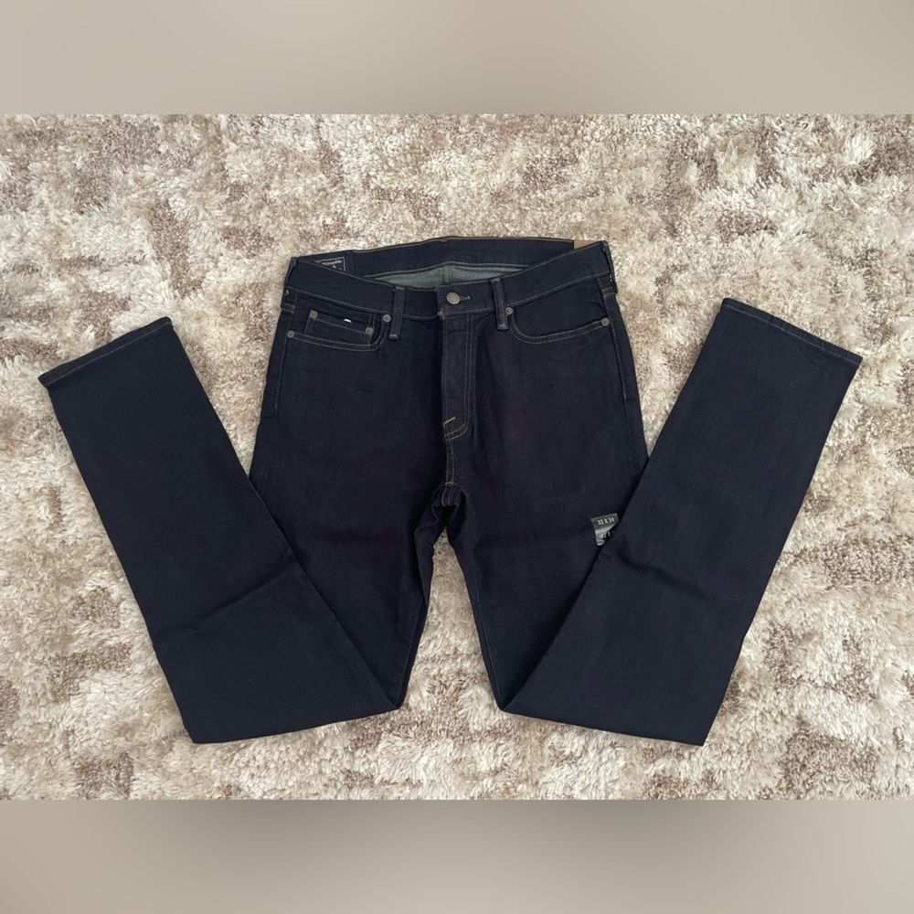 NWT Abercrombie & Fitch Mens Langdon Skinny Jeans Size 32x34 Dark Wash